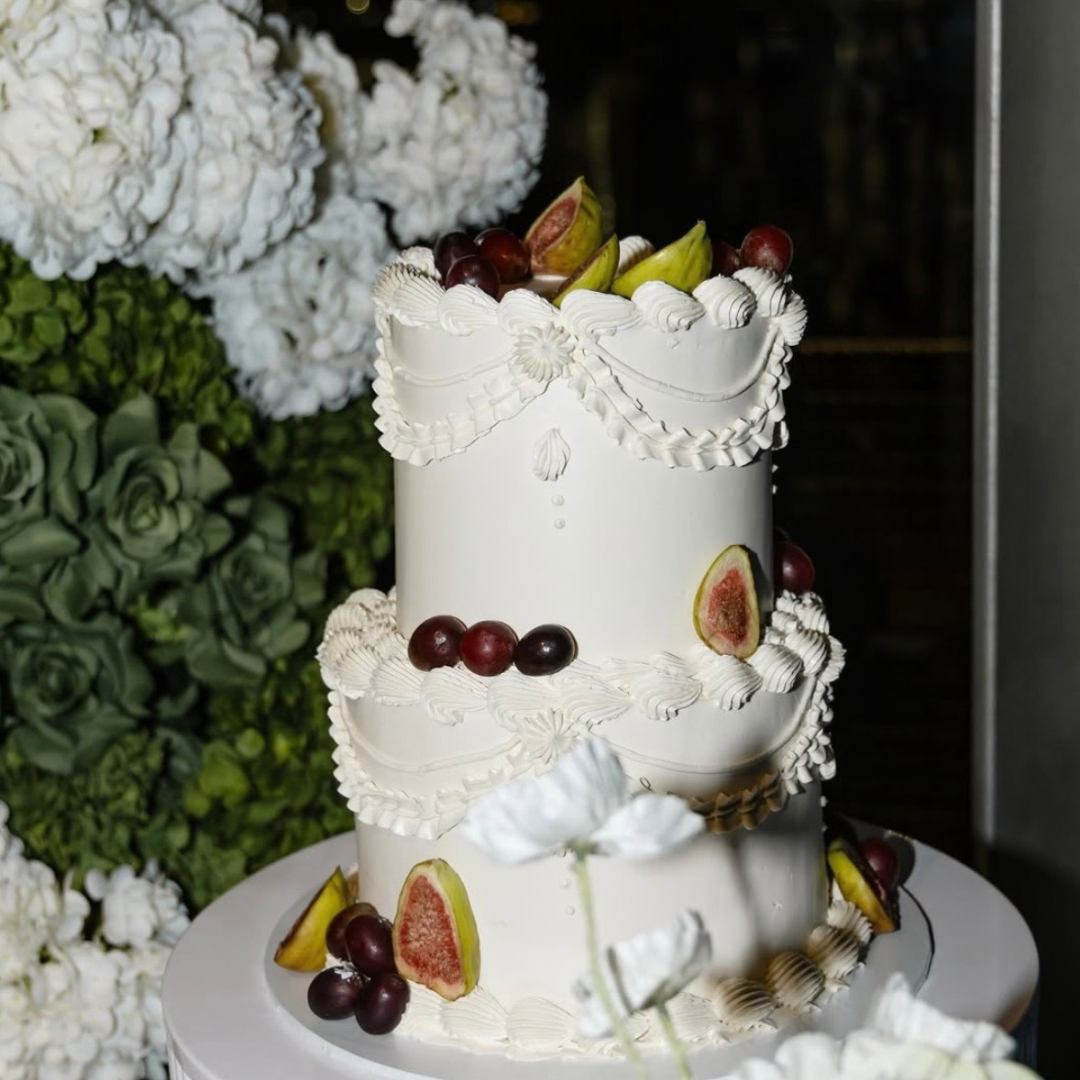 Vintage Vineyard Cake